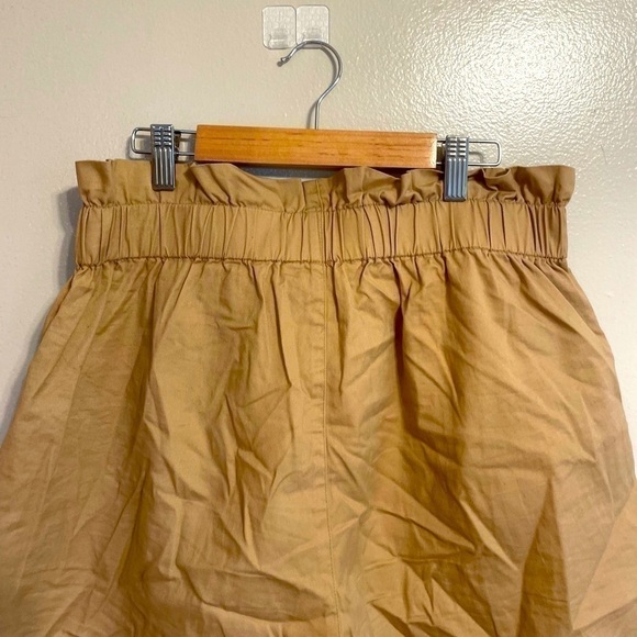 CI Sono Tan High Waisted Shorts - Picture 9 of 10